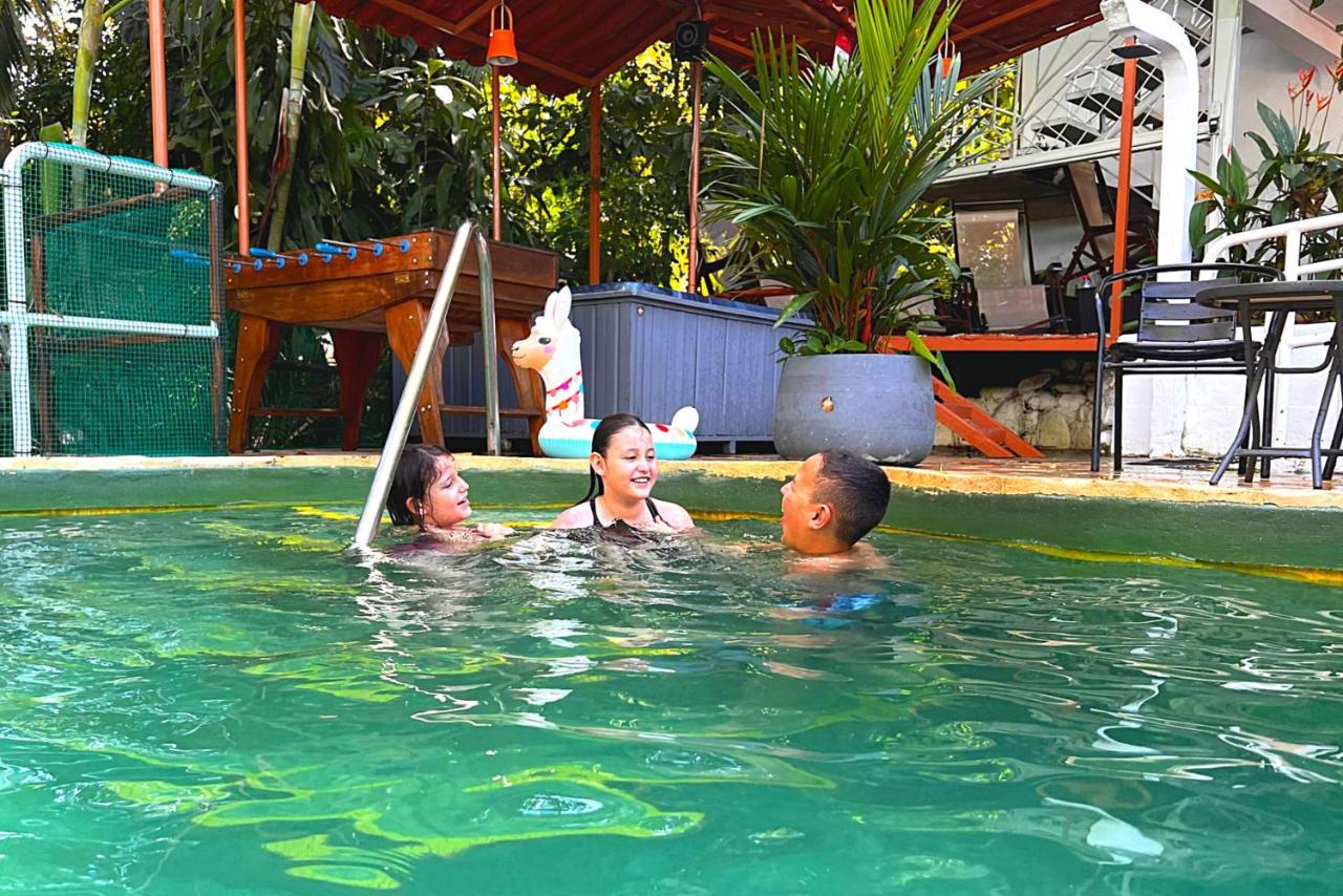 Casa Valentina - Ocean, Nature, Relax, Central Quepos Ngoại thất bức ảnh