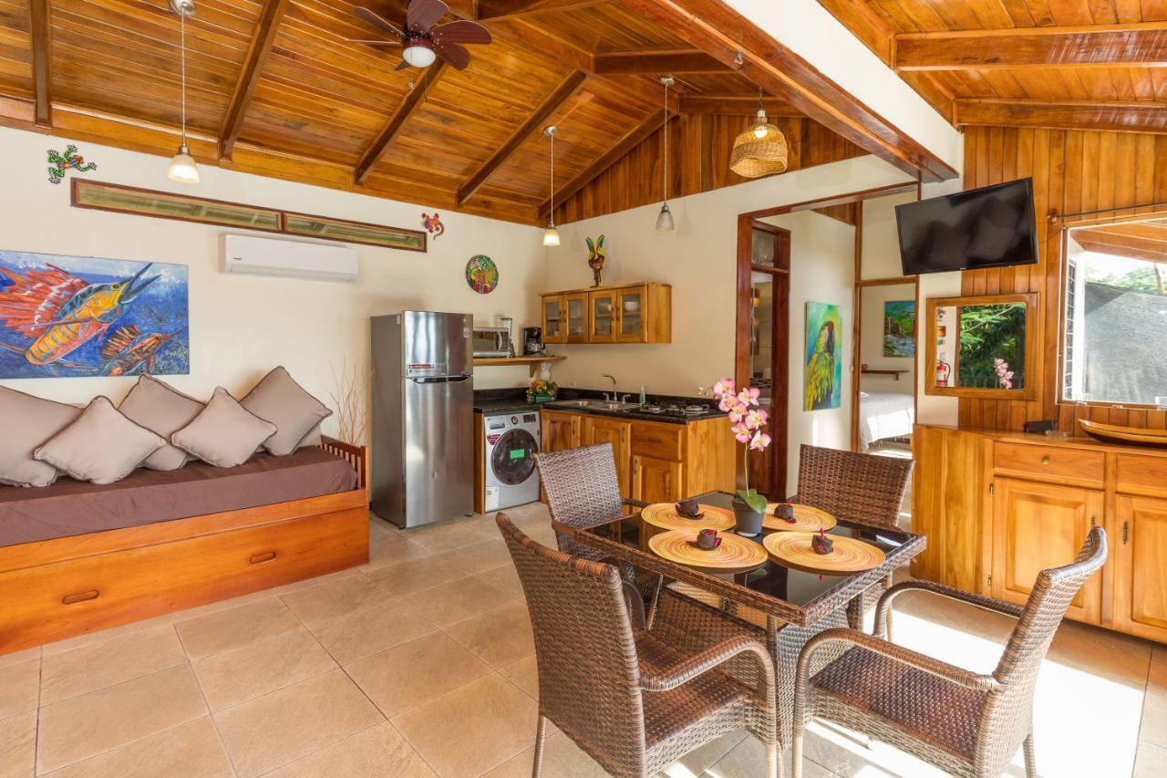 Casa Valentina - Ocean, Nature, Relax, Central Quepos Ngoại thất bức ảnh