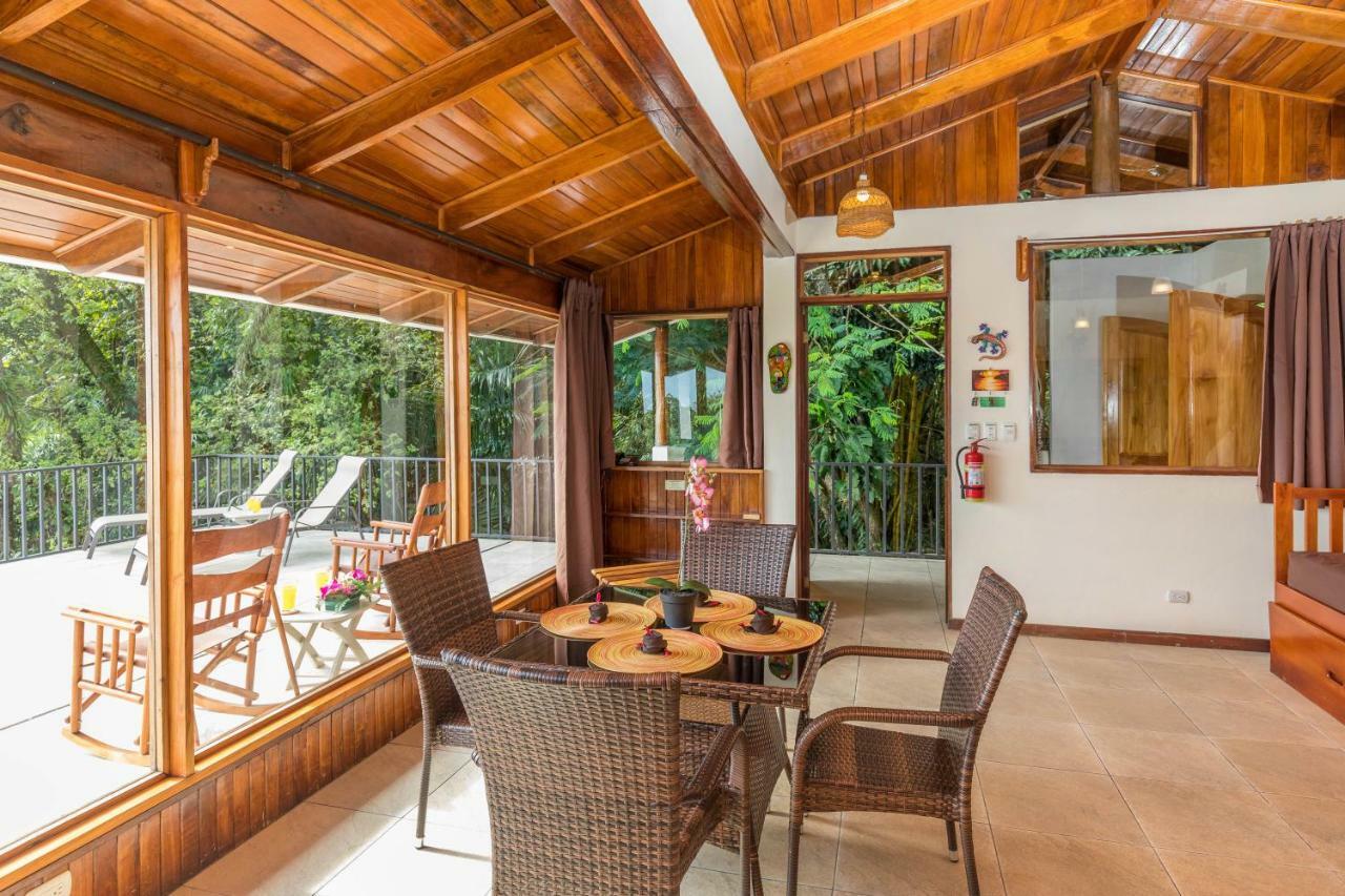 Casa Valentina - Ocean, Nature, Relax, Central Quepos Ngoại thất bức ảnh