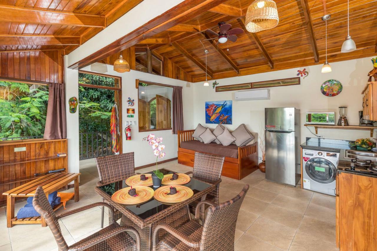 Casa Valentina - Ocean, Nature, Relax, Central Quepos Ngoại thất bức ảnh